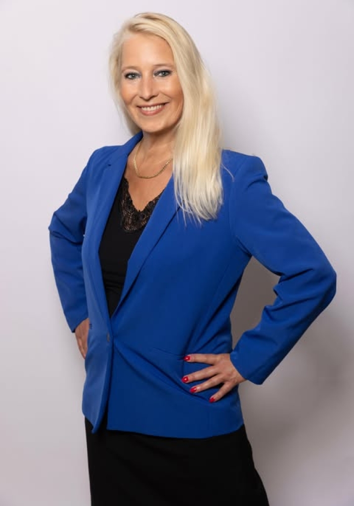 kikischeepens, spreker, keynotespreker, sextortion, auteur, sextortionboek, sextortionophetspoor, rouwcoach, rouwverwerking, presentator, mooiemensenpodcast, media, zijspreekt