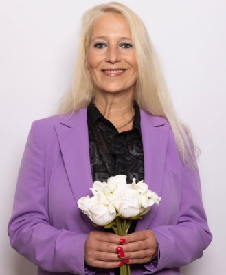 kikischeepens schrijver spreker sextortion mooiemensenpodcast rouwcoach trouwambtenaar babs rouwisrenovatie rouwverwerking